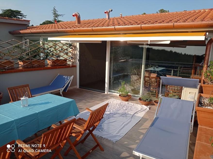 Vista Sulle Isole Dell'Arcipelago Toscano Nibbiaia 外观 照片